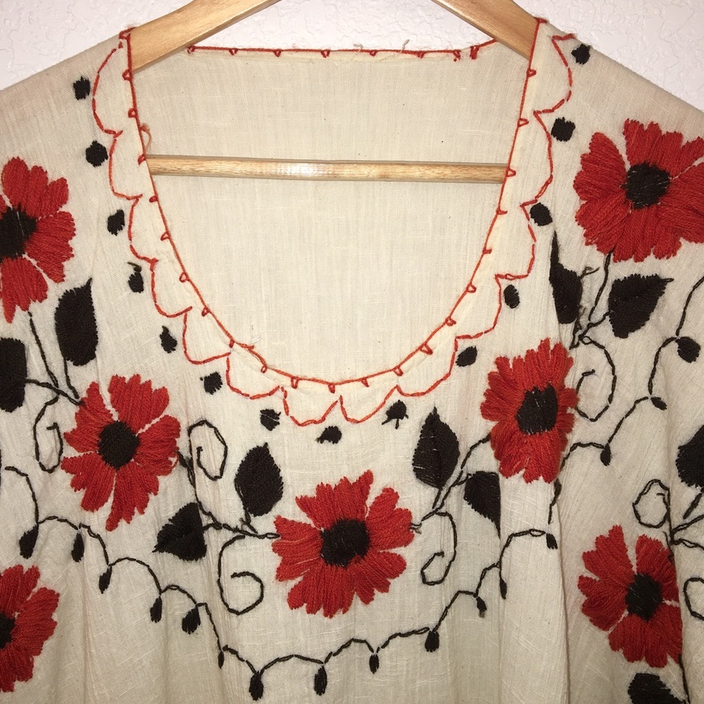 VTG Embroidered Bohemian Kaftan Cream SZ:Large - Picture 2 of 6